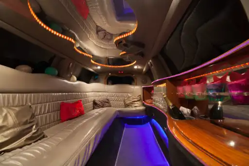 limousine Lincoln intérieur pour la fête